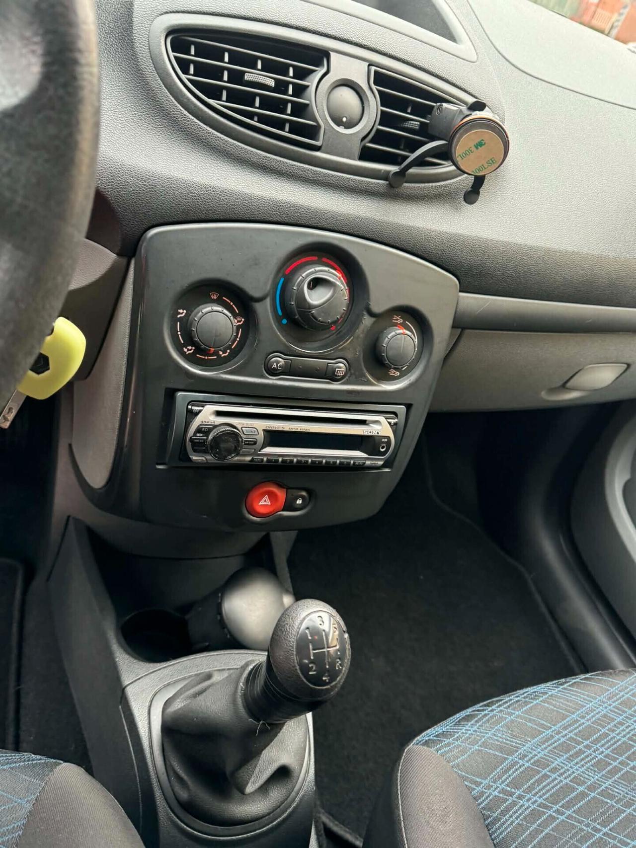 Renault Clio 1.2 Benzina 5 porte 55 KW