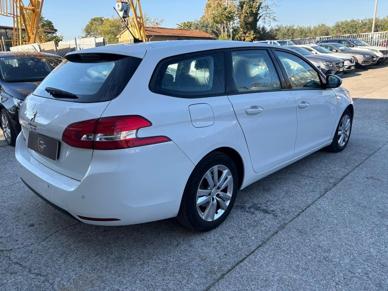 Peugeot 308 BlueHDi 130 S&S EAT8 GT