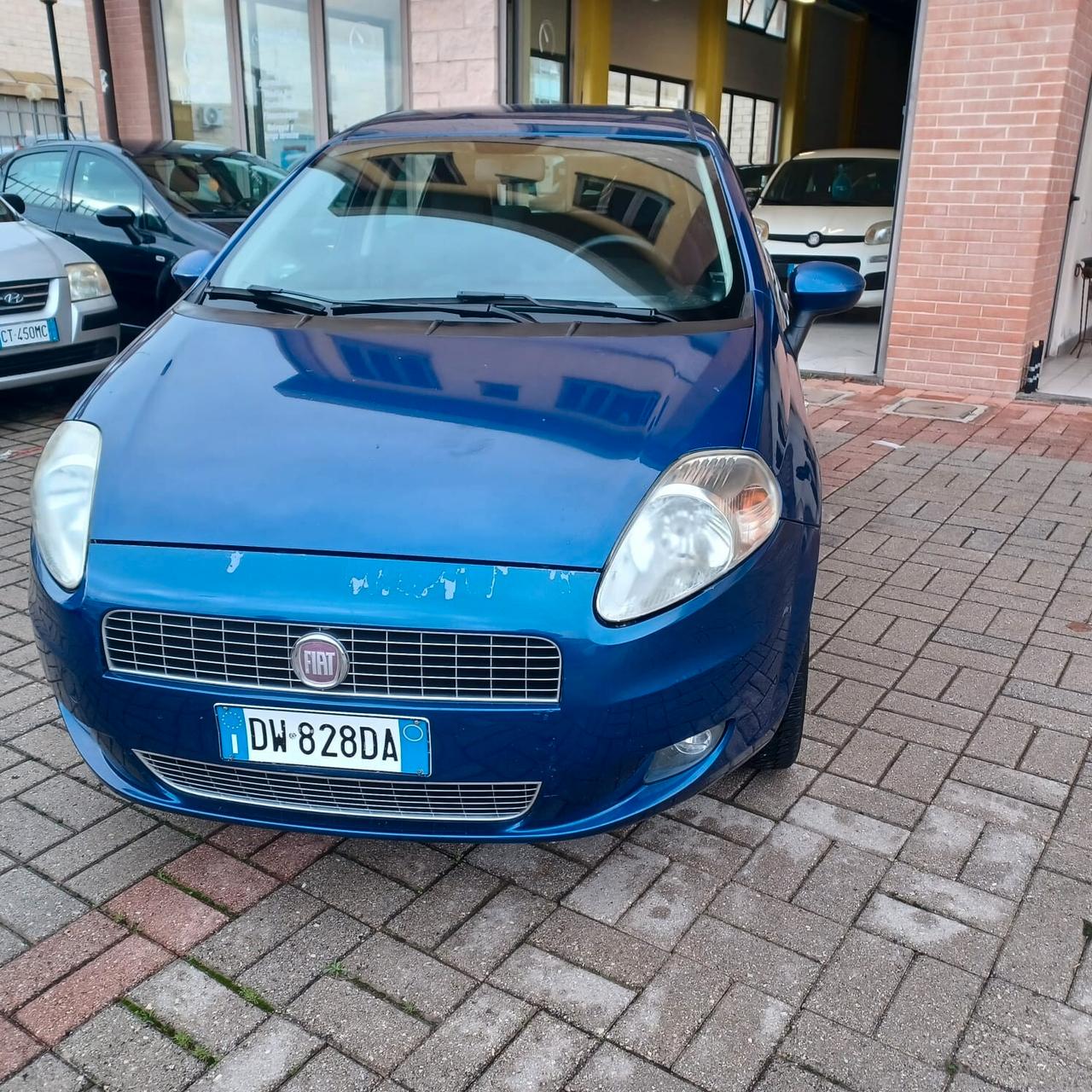 NEOPATENTATI G. PUNTO 1.4 BENZINA / METANO DI FABBRICA