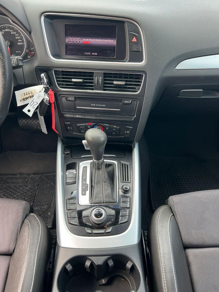 AUDI - Q5 - 2.0 TDI quattro S tronic S line