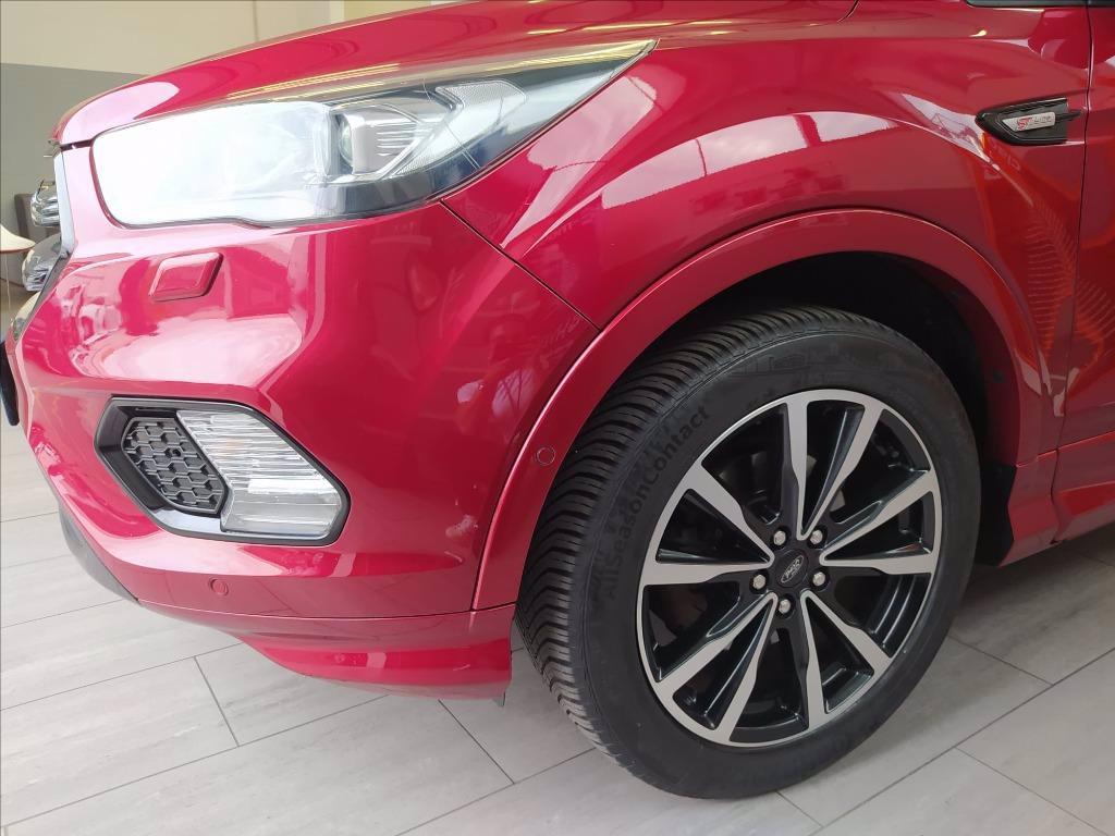 FORD Kuga 1.5 tdci ST-Line s&s 2wd 120cv del 2017