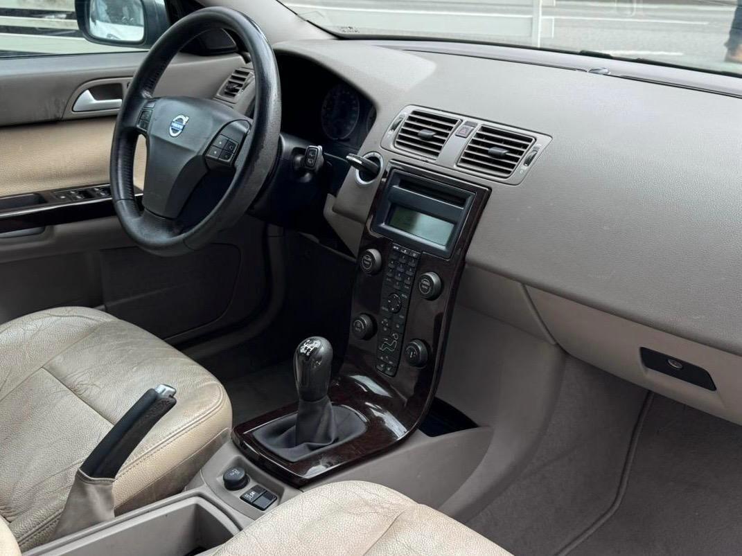 VOLVO V50 2.0 D CAT SUMMUM 136cv