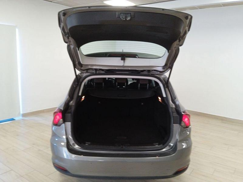 FIAT Tipo (2015-->) 1.4 T-Jet 120CV GPL SW Lounge