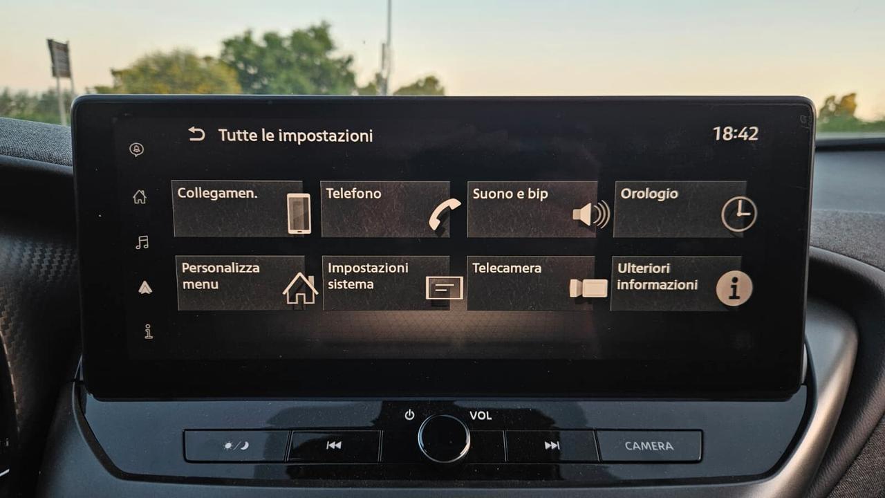 Nissan Juke 1.0 DIG-T 114 CV Acenta (4000Km)