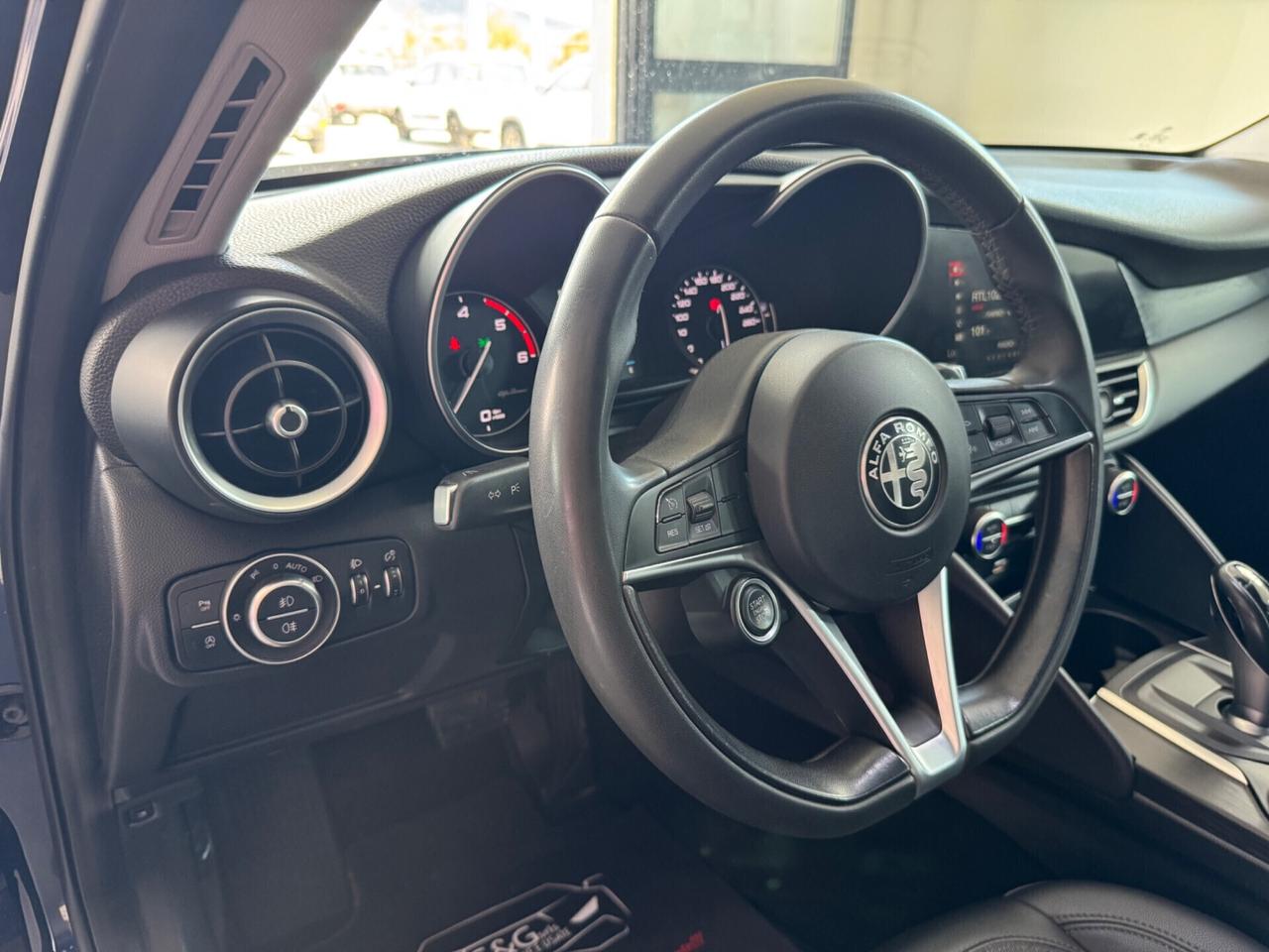 Alfa Romeo Giulia 2.2 Turbodiesel 180 CV - 2018