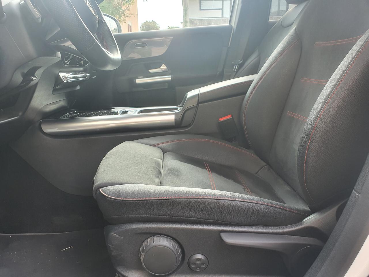 Mercedes-benz GLA 180 d Automatic AMG Line Advanced Plus