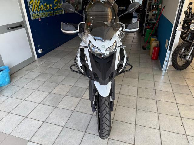 BENELLI TRK 502 502 X