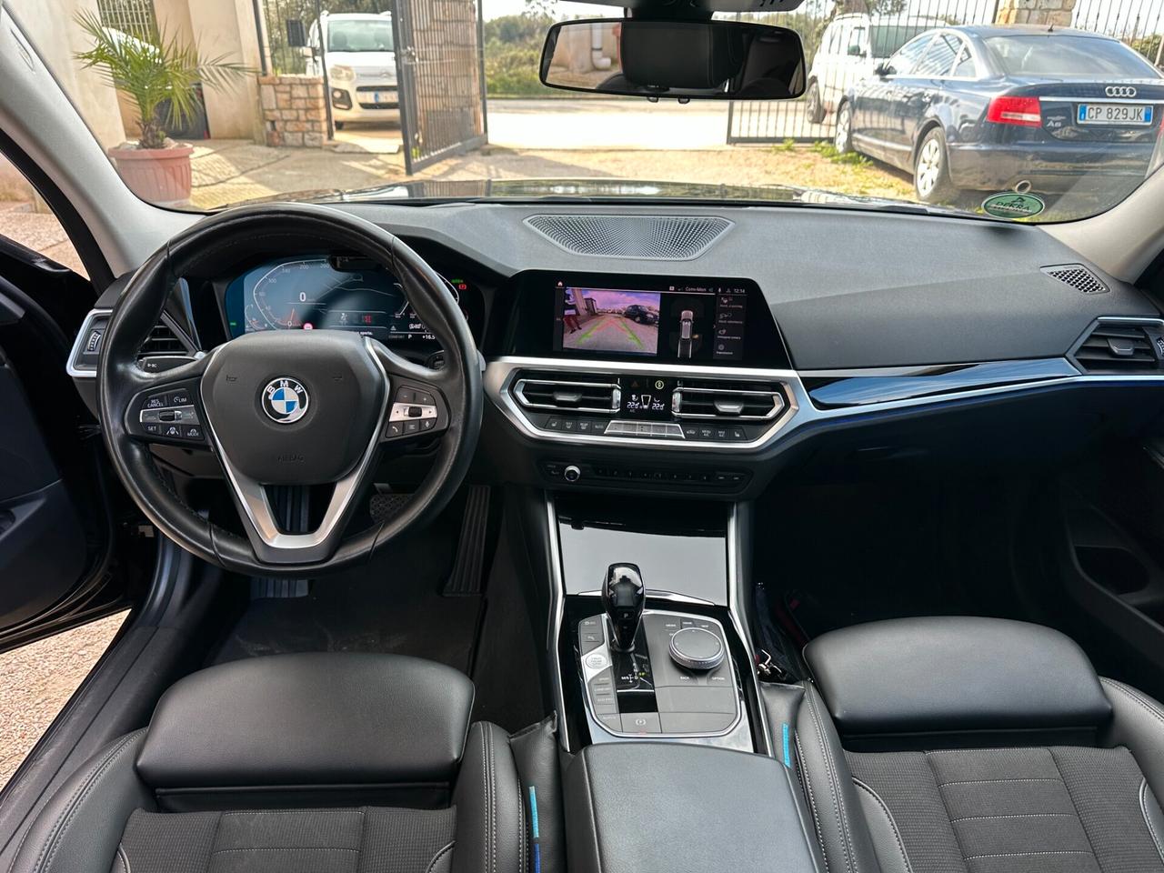 Bmw 320 320d Touring Luxury 2020 60milaKM