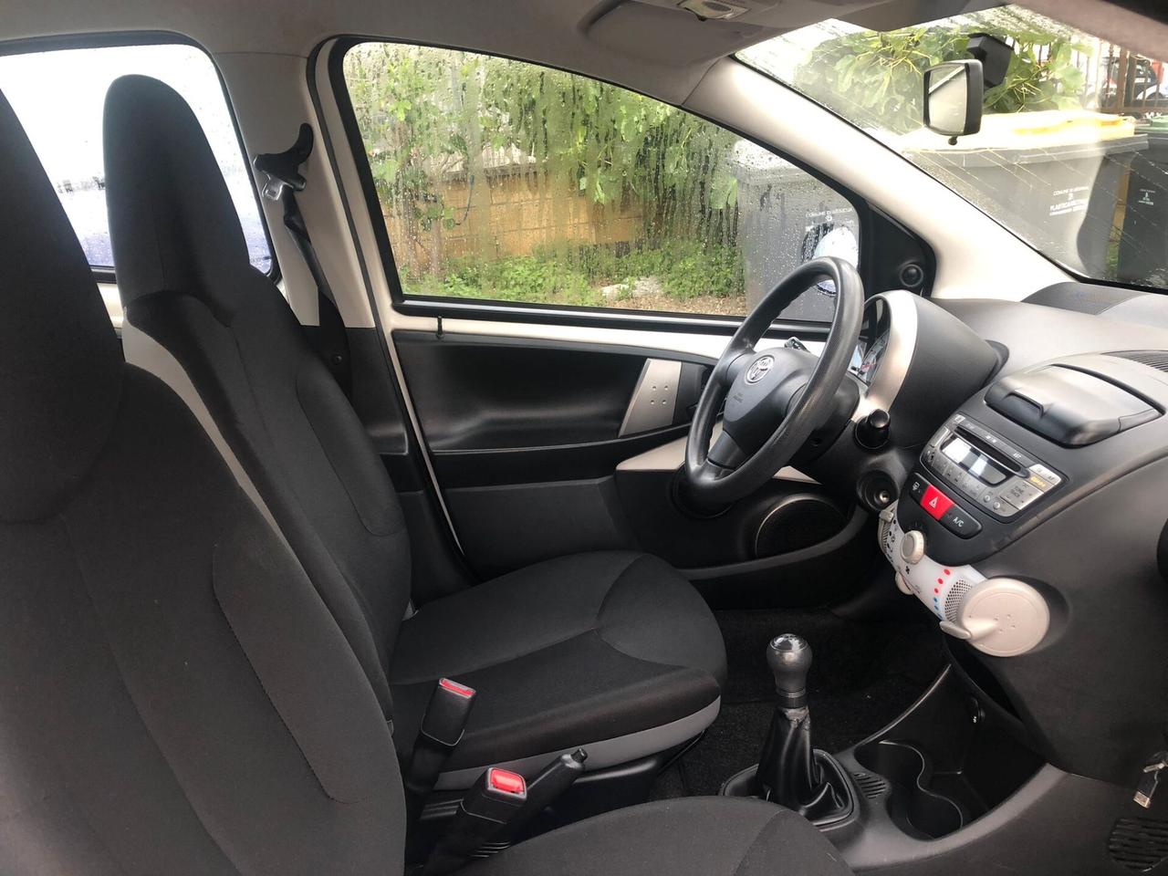 Toyota Aygo 1.0 12V VVT-i 5 porte Active Connect