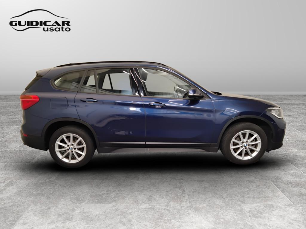 BMW X1 F48 2019 - X1 sdrive18d Advantage auto