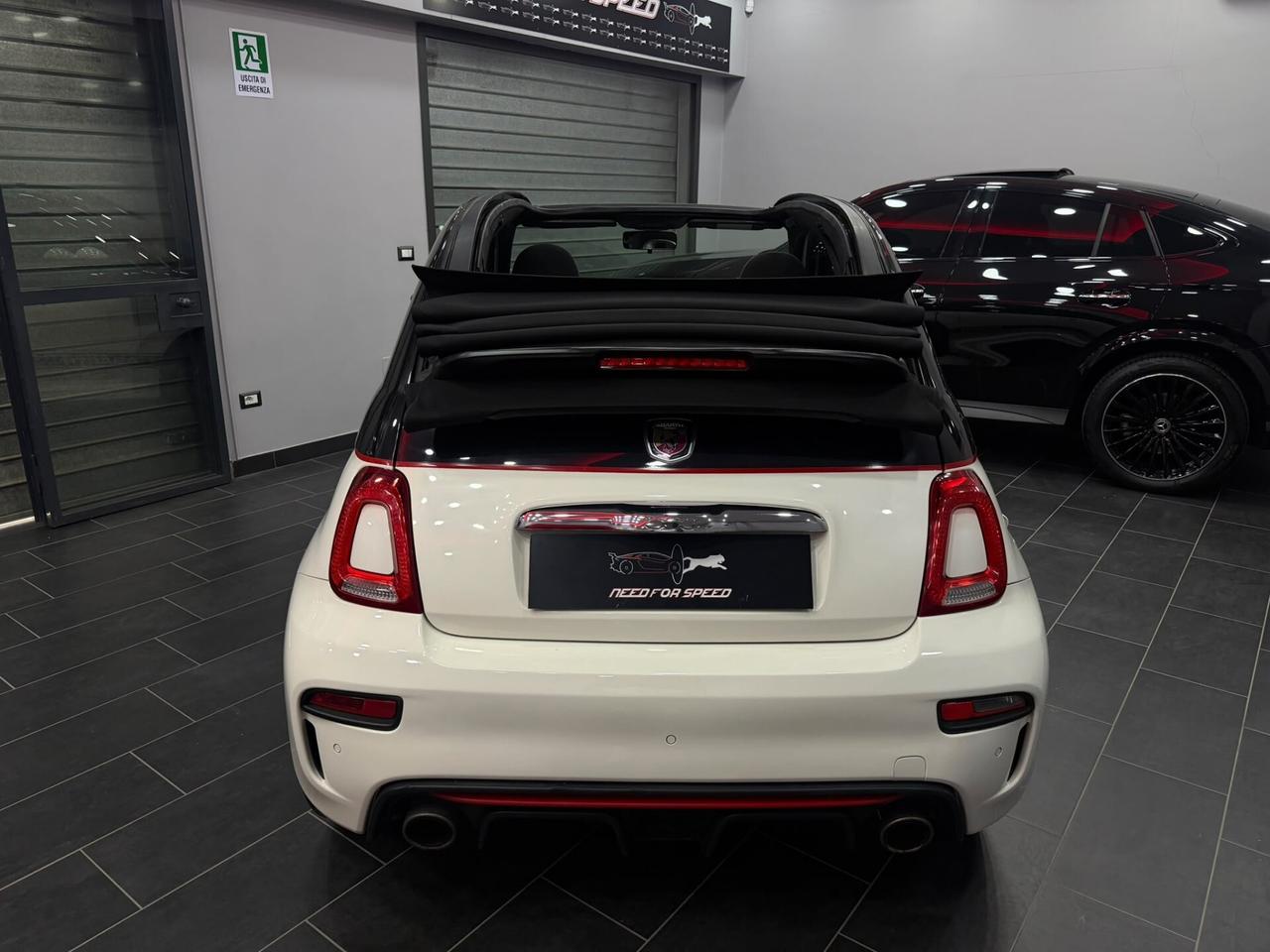 Abarth 595 C 1.4 Turbo T-Jet 160 CV Pista