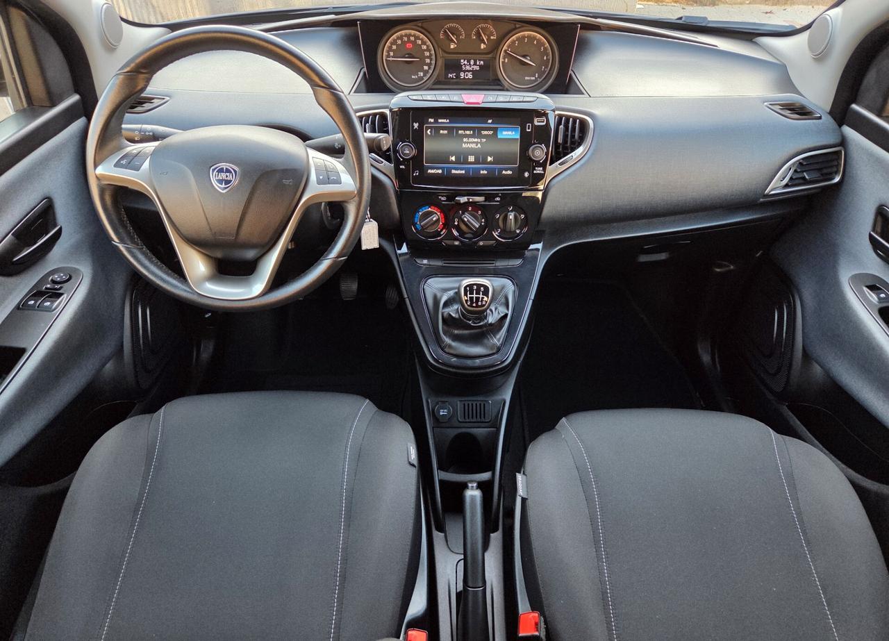 Lancia Ypsilon 1.0 FireFly Hybrid 70cv 5 porte S&S Gold