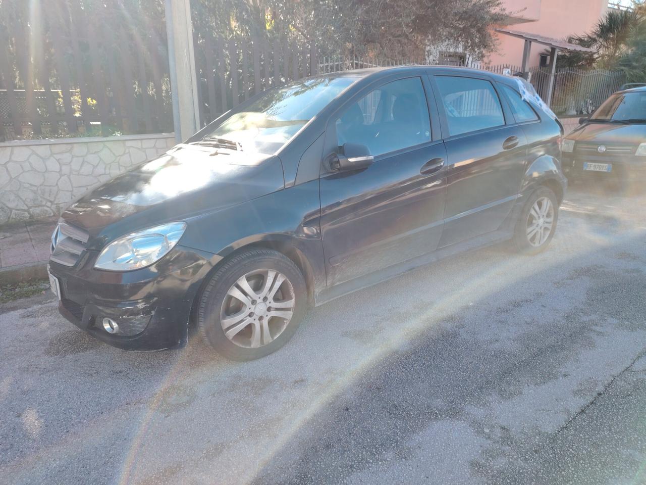 Mercedes-benz B 180 B 180 CDI Chrome