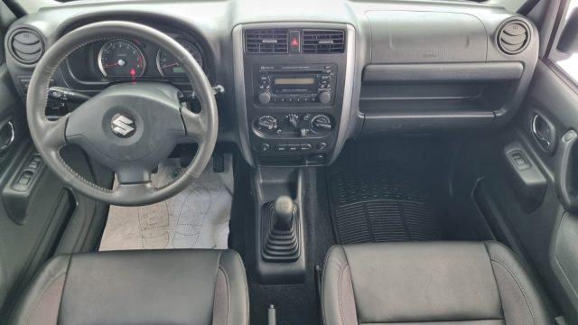 SUZUKI Jimny 1.3i 16V cat 4WD