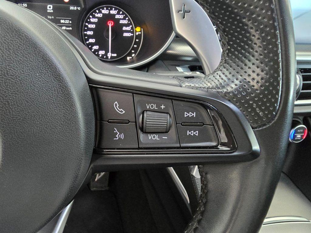 Alfa Romeo Stelvio 2.2 Turbodiesel 210 CV AT8 Q4 Veloce