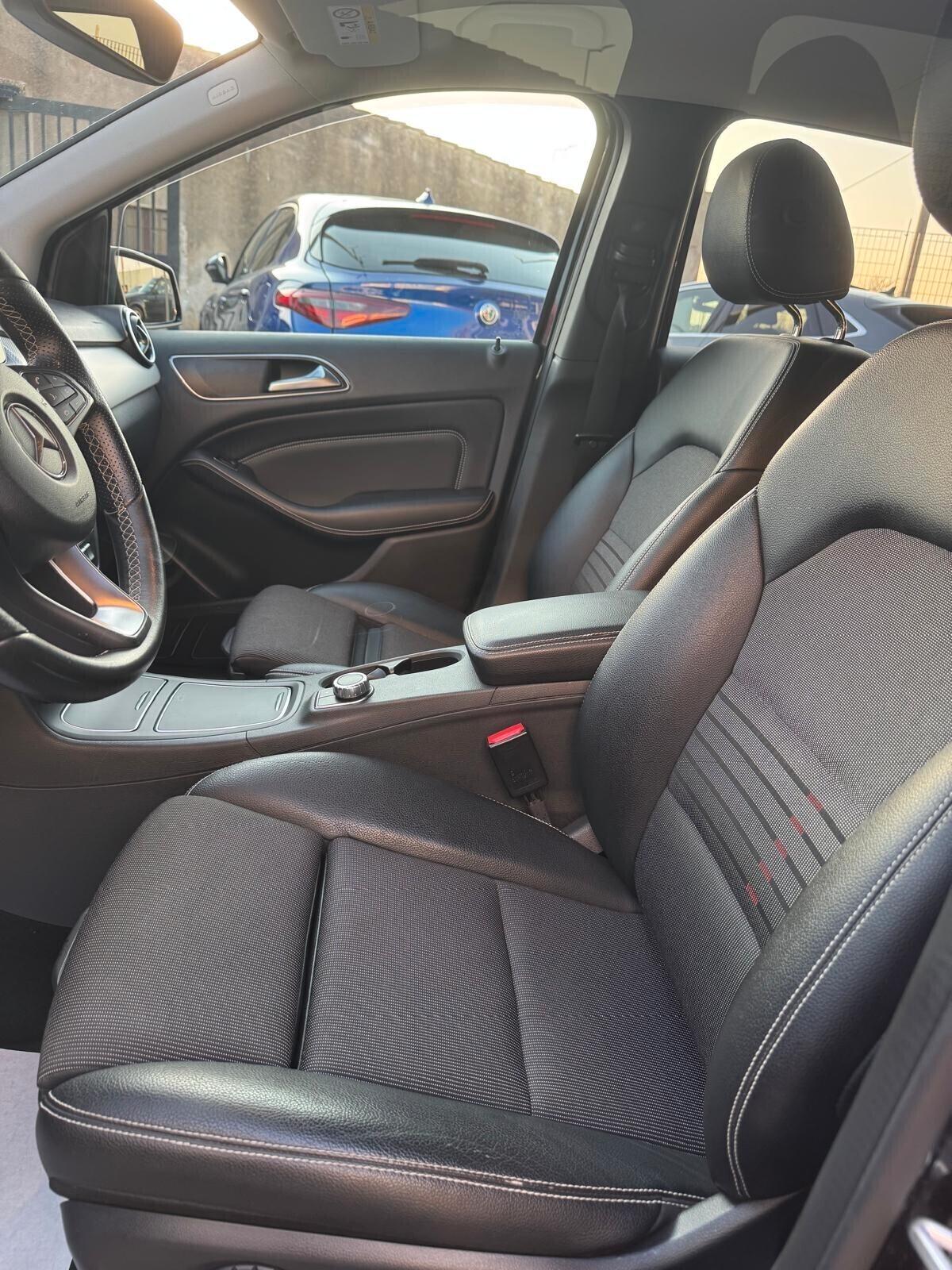 Mercedes-benz B 200 d Automatic Premium