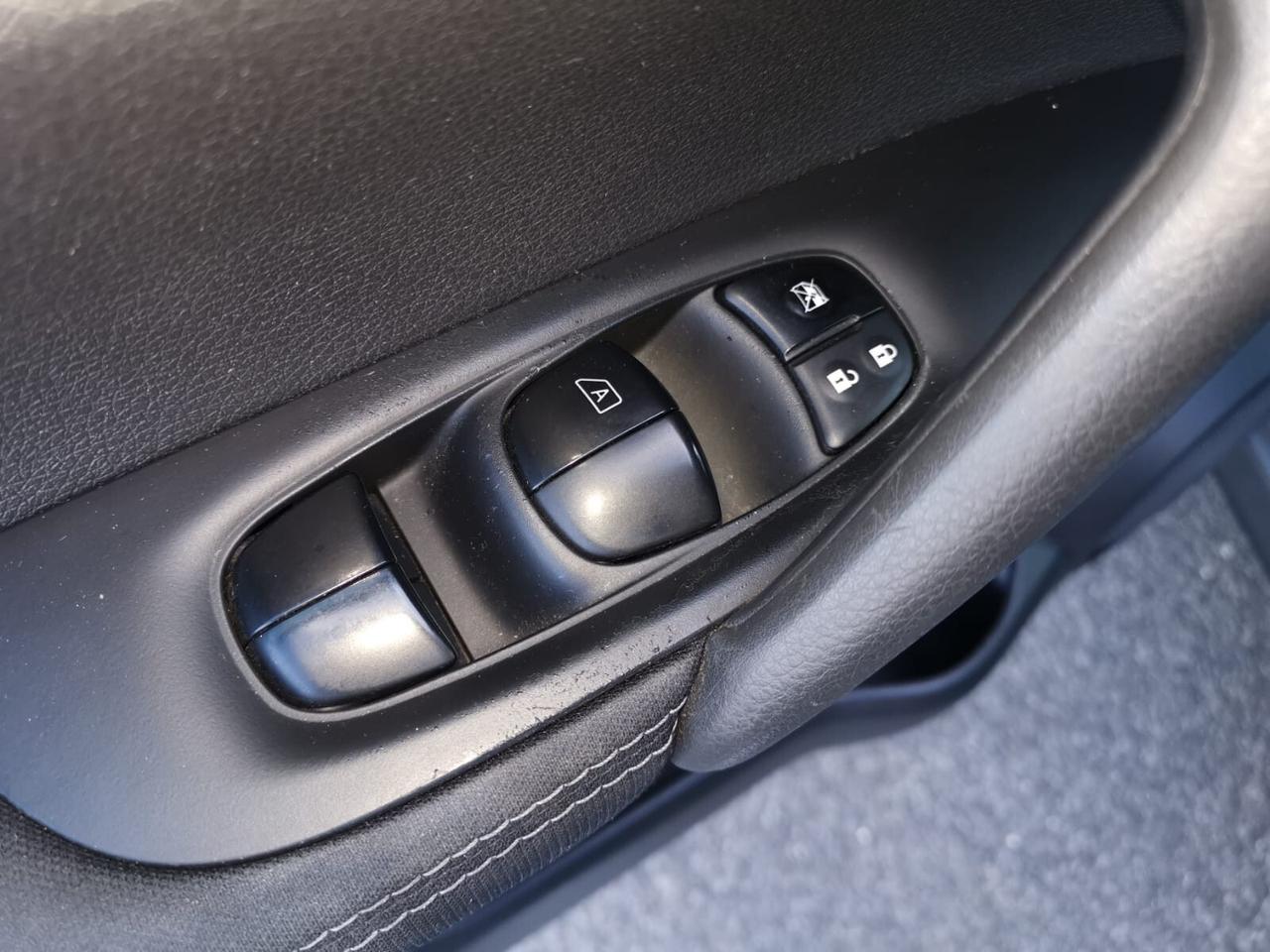 Nissan Qashqai 1.6 dCi 2WD Tekna Automatica