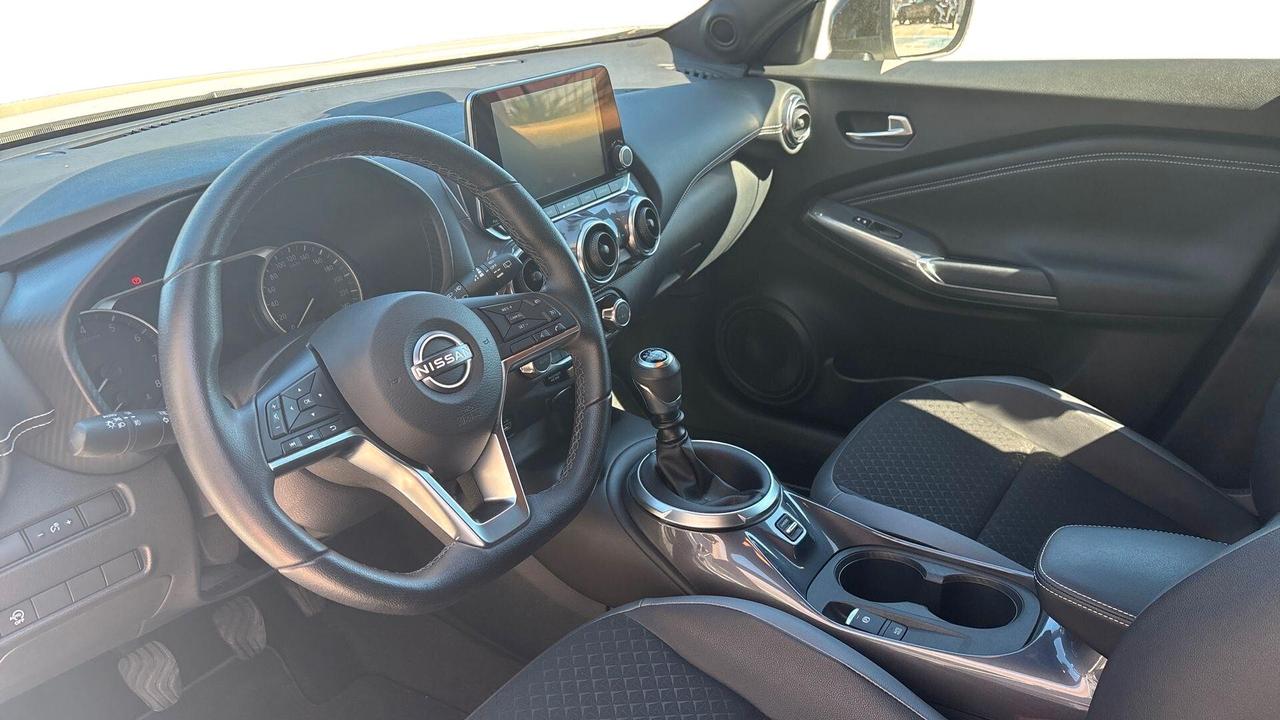 Nissan Juke 1.0 DIG-T 114 CV N-Connecta
