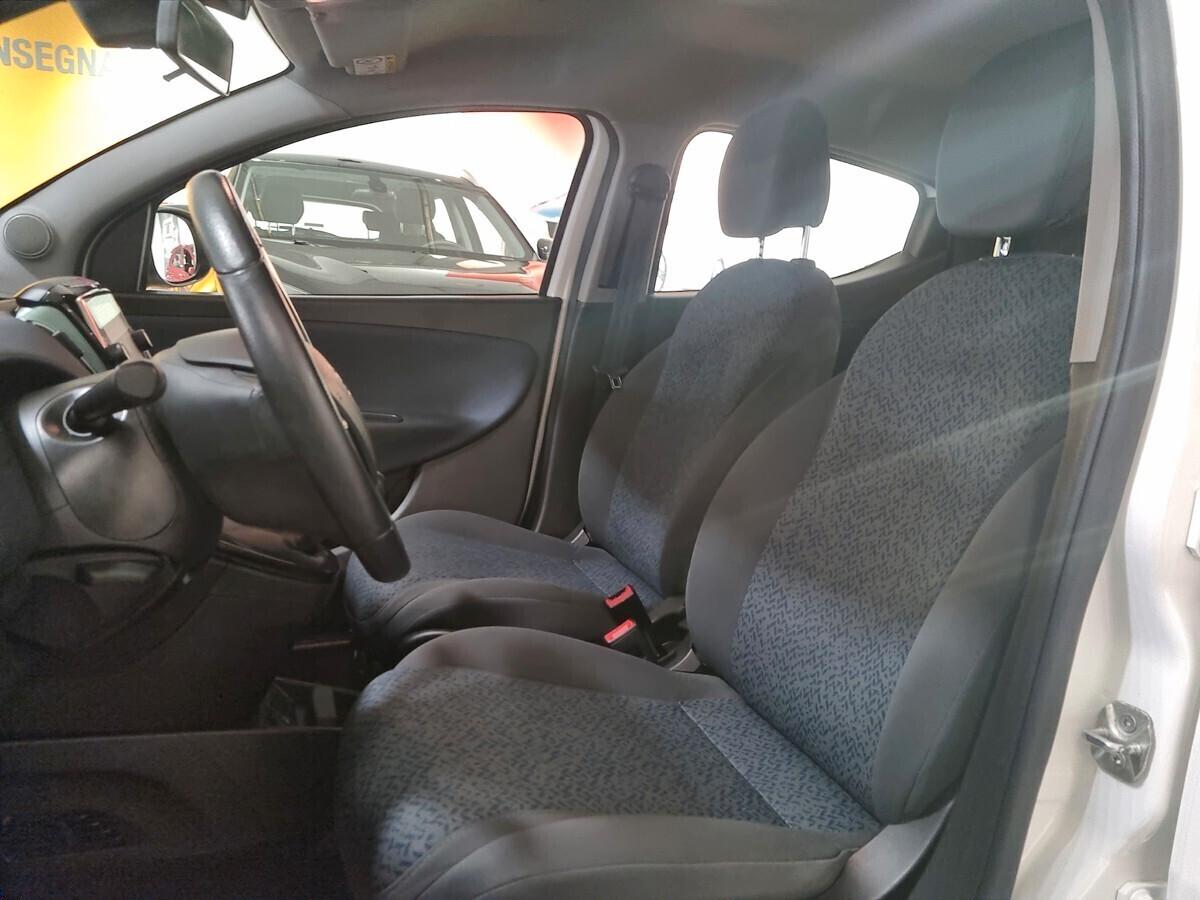 Lancia Ypsilon Gold 1.0 Hybrid 5 porte AZIENDALE