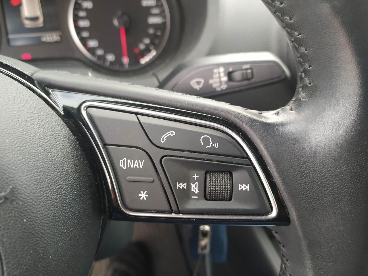 Audi A3 Business Line 2.0 35 TDI #7770