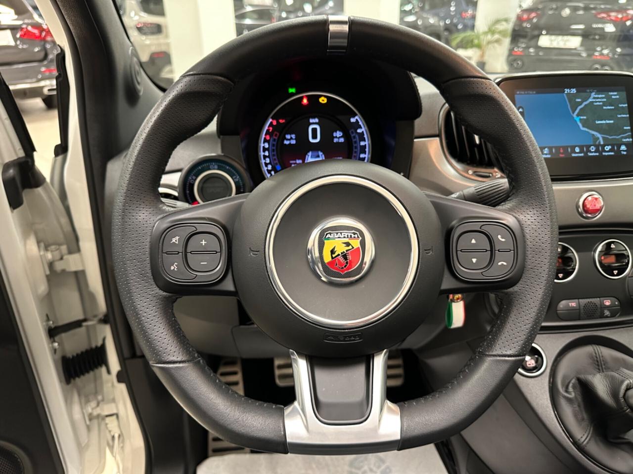 Abarth 595 C 1.4 Turbo T-Jet 165CV Turismo km 2500