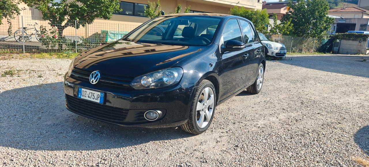 Volkswagen GOLF 1.6 TDI DPF 5 porte Comfortline