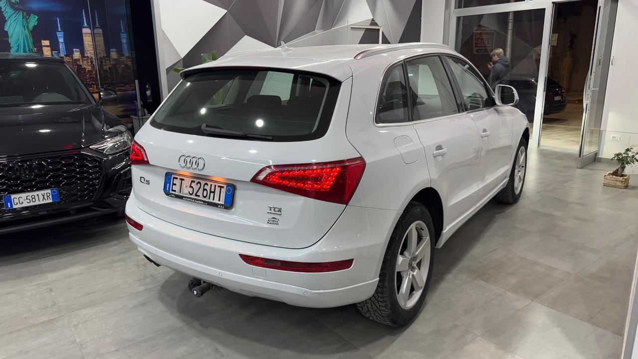 Audi Q5 2.0 TDI 170CV quattro Plus-2012