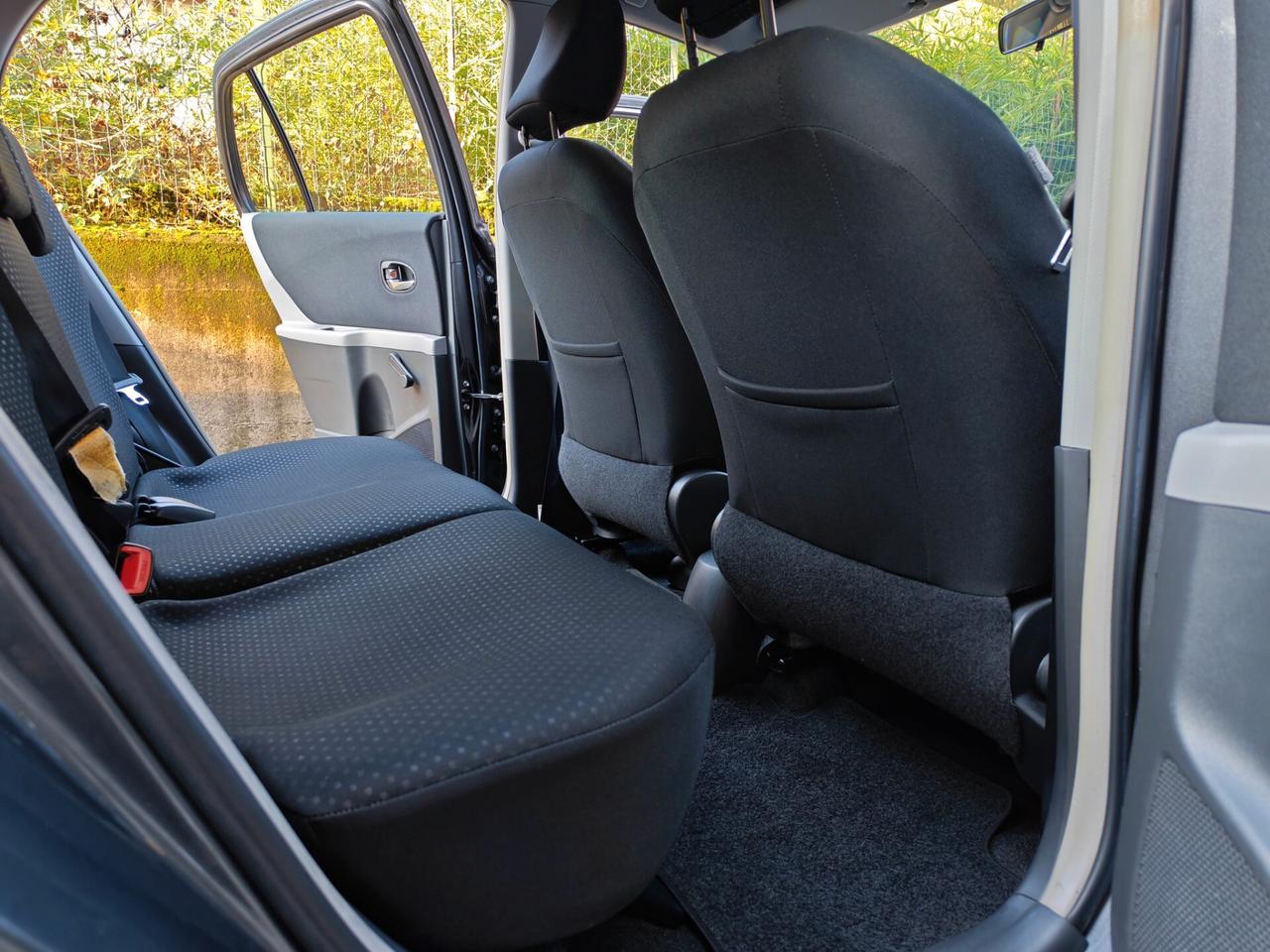 Toyota Yaris 1.0 BENZINA 70cv / 25.250km / Unipro