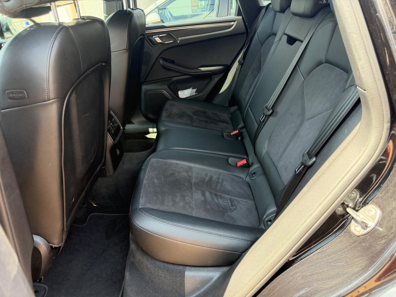 Porsche Macan 2.0