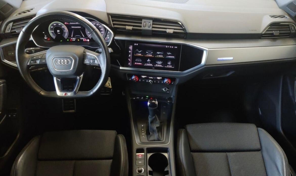 Audi Q3 Sportback S-line 45 TFSIe S-tronic