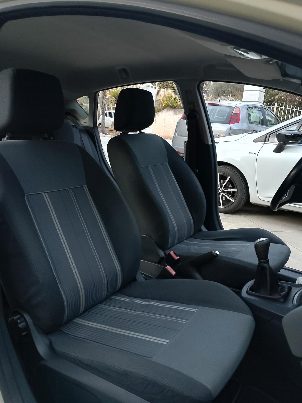 Ford Fiesta 1.4 TDCi 5p. Ghia