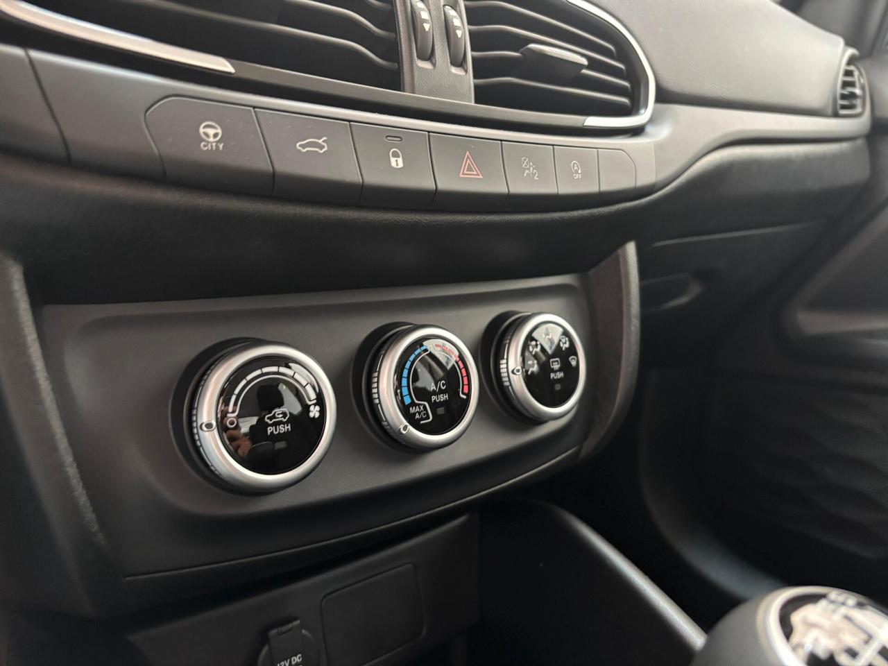 Fiat Tipo 1.6 Mjt 130cv S&S 4 porte KM0 ITALIANA