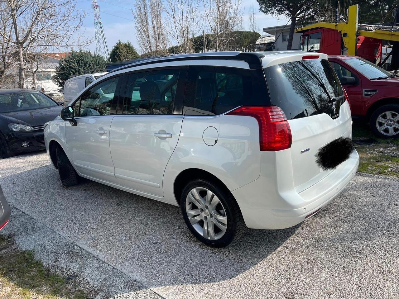 Peugeot 5008 BlueHDi 120 S&S Allure