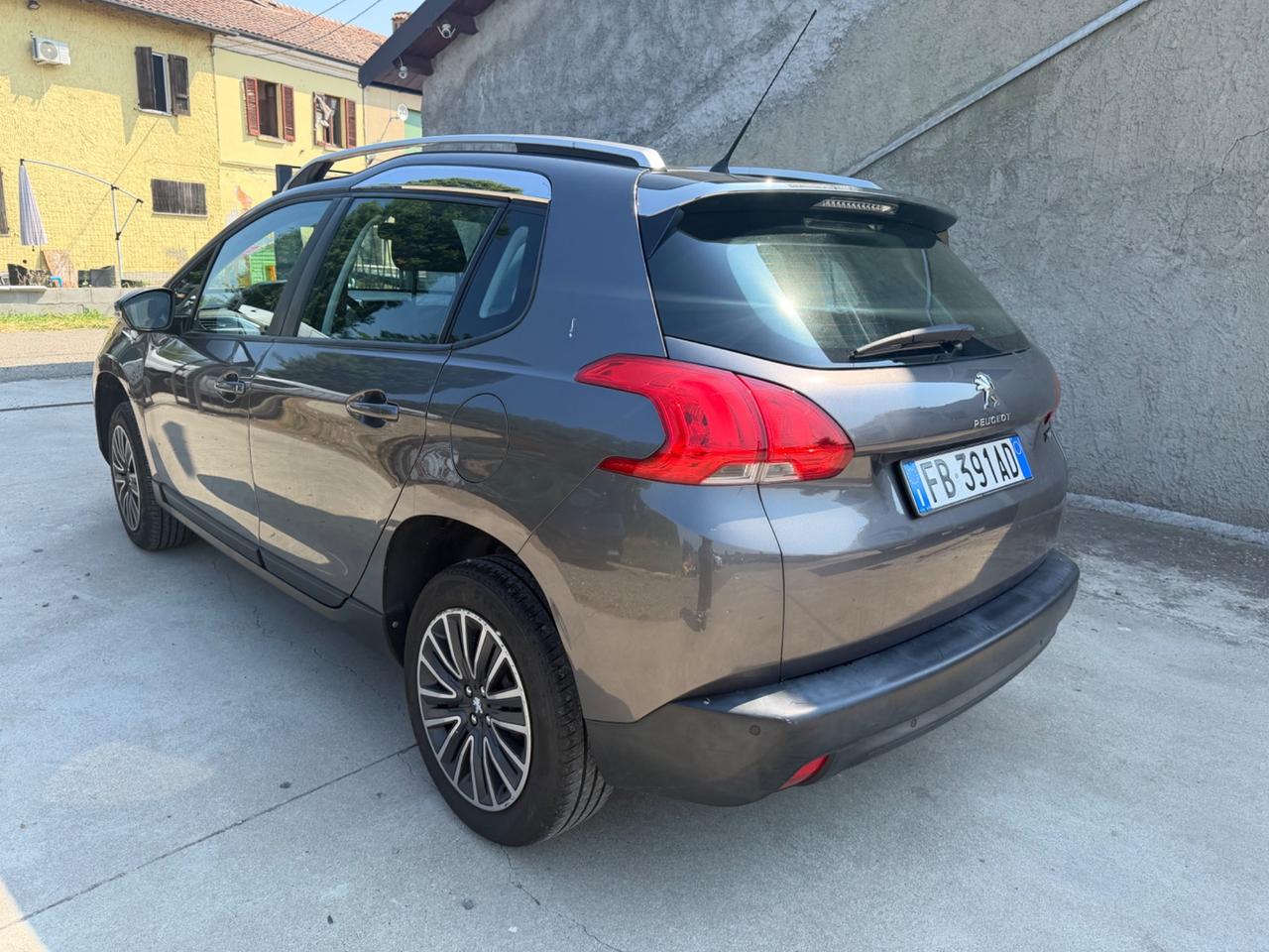 Peugeot 2008 PureTech 82 Active