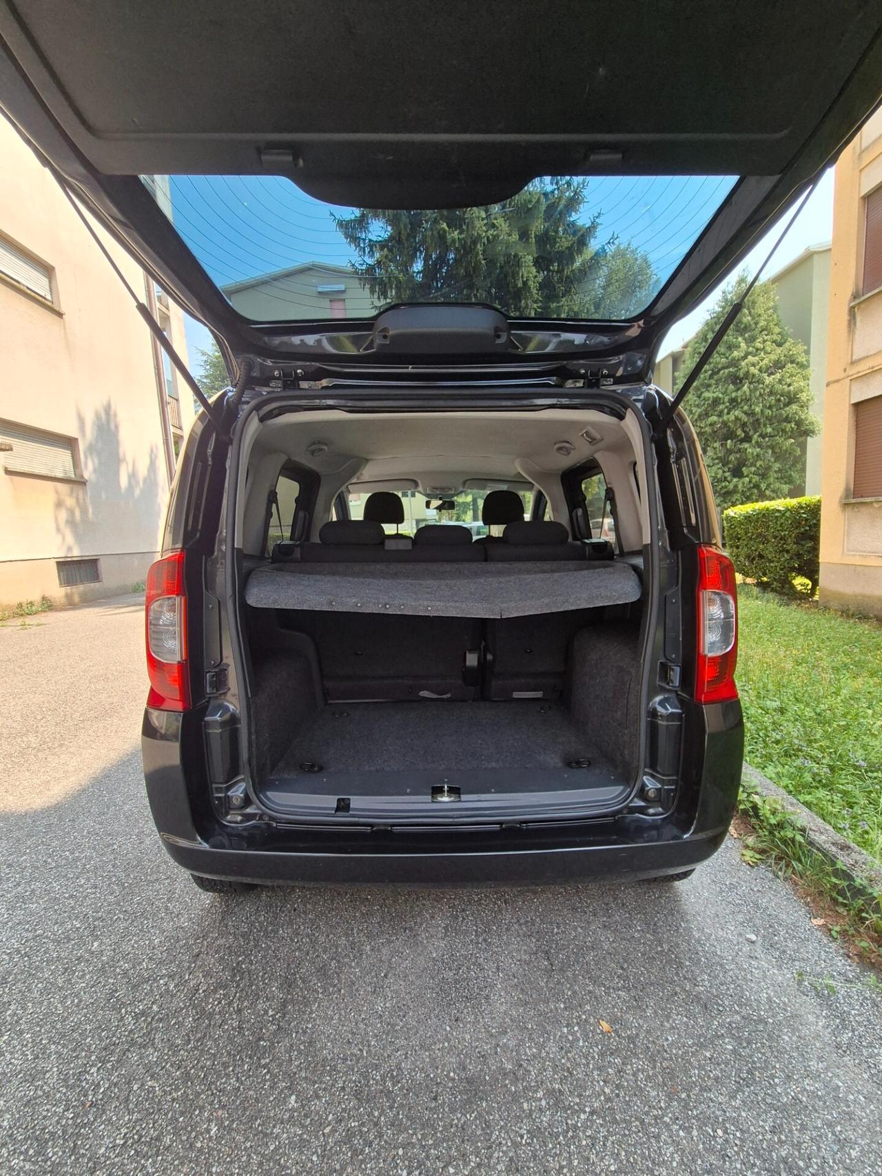 Fiat Qubo 1.3 MJT 75 CV Trekking