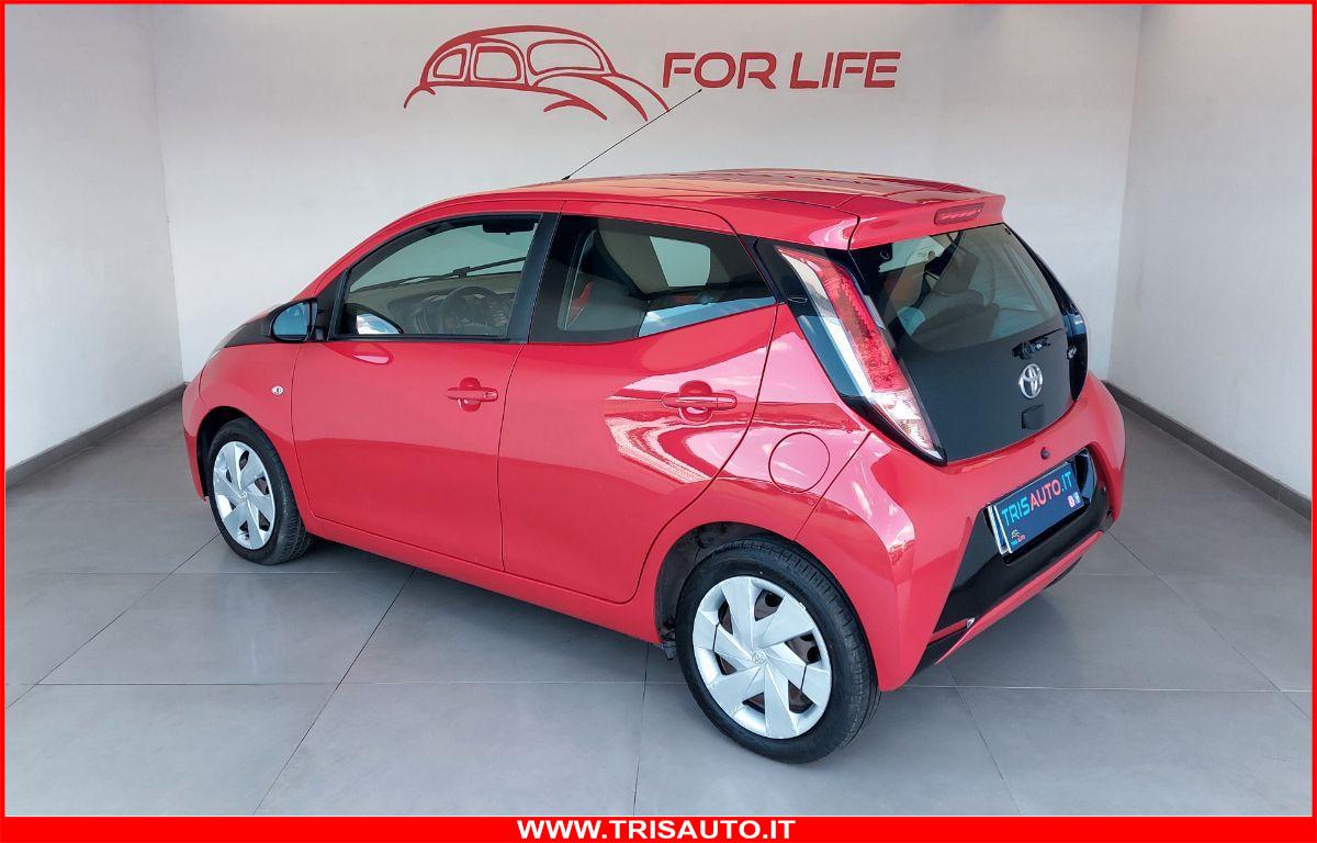 TOYOTA Aygo 1.0 VVT-I AUT. X-Cool 5p NEOPATENTATI