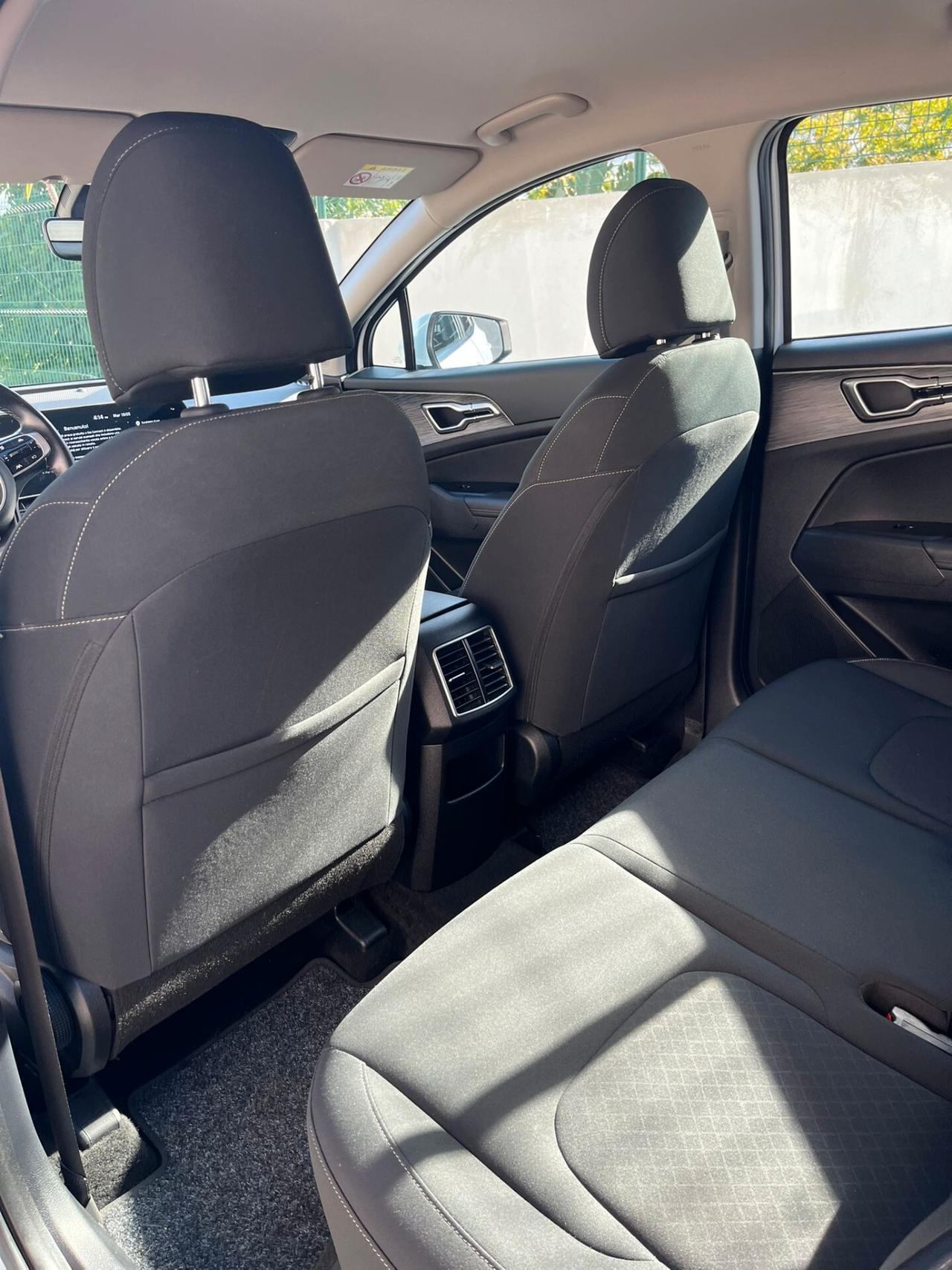 Kia Sportage 1.6 CRDi MHEV Business