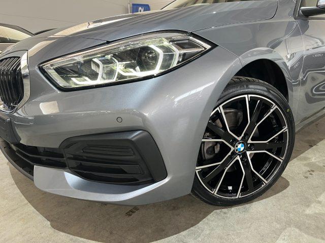BMW 118 i 5p. Business Advantage "18 Msport /Nav/F.Led/Par