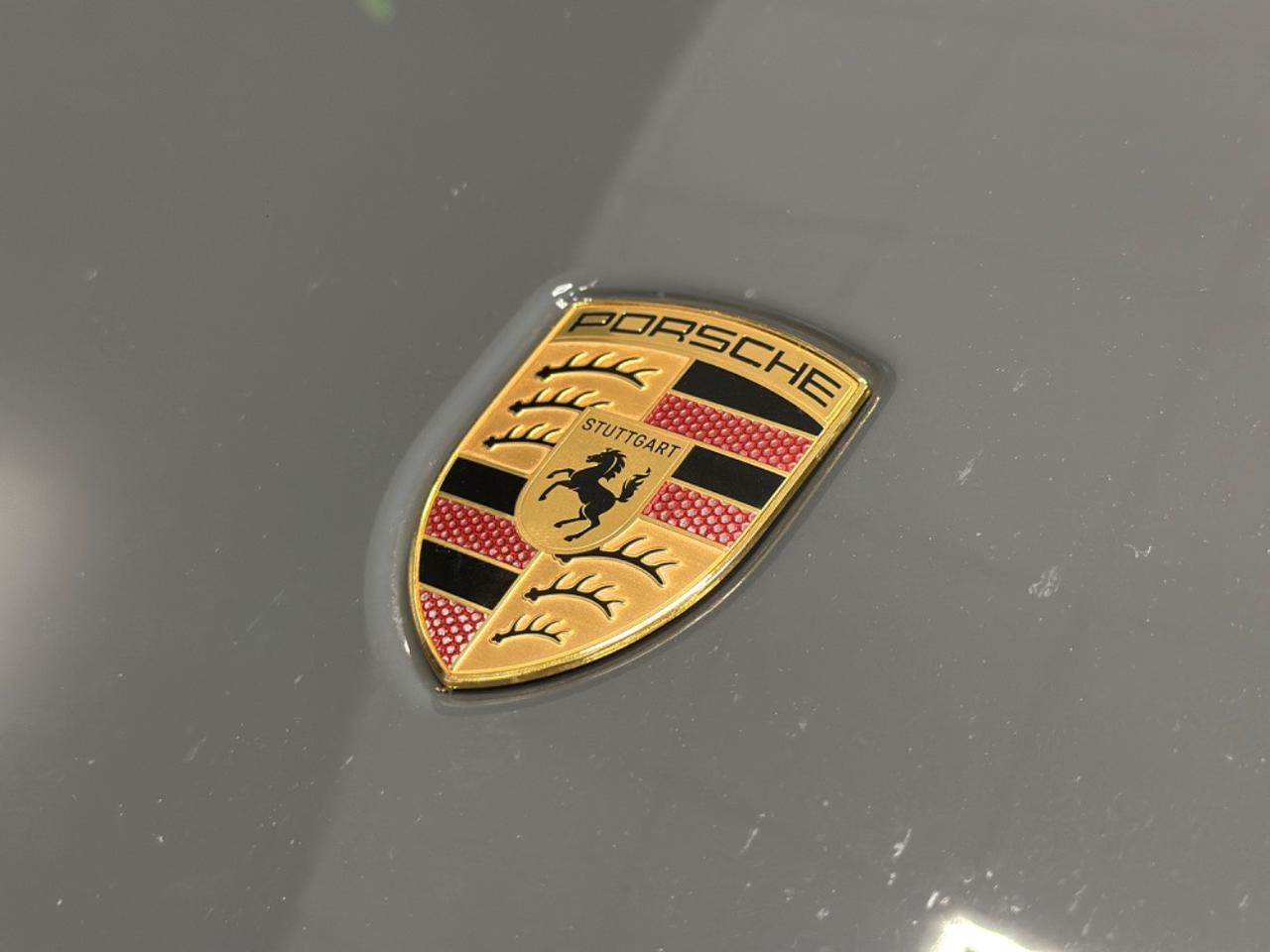 Porsche 911 Coupe 3.6 Carrera 4 GTS auto