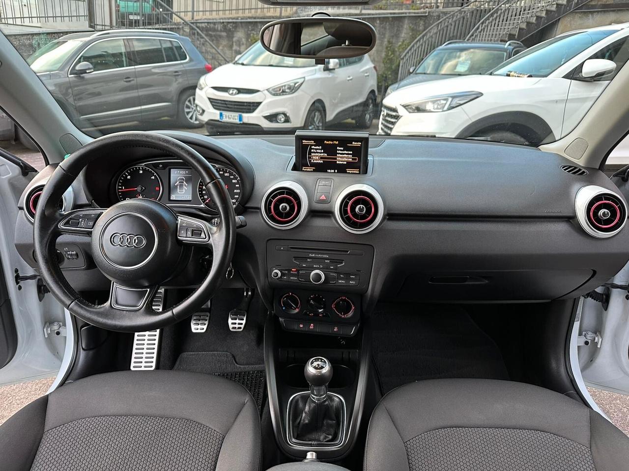Audi A1 1.6 TDI S line edition