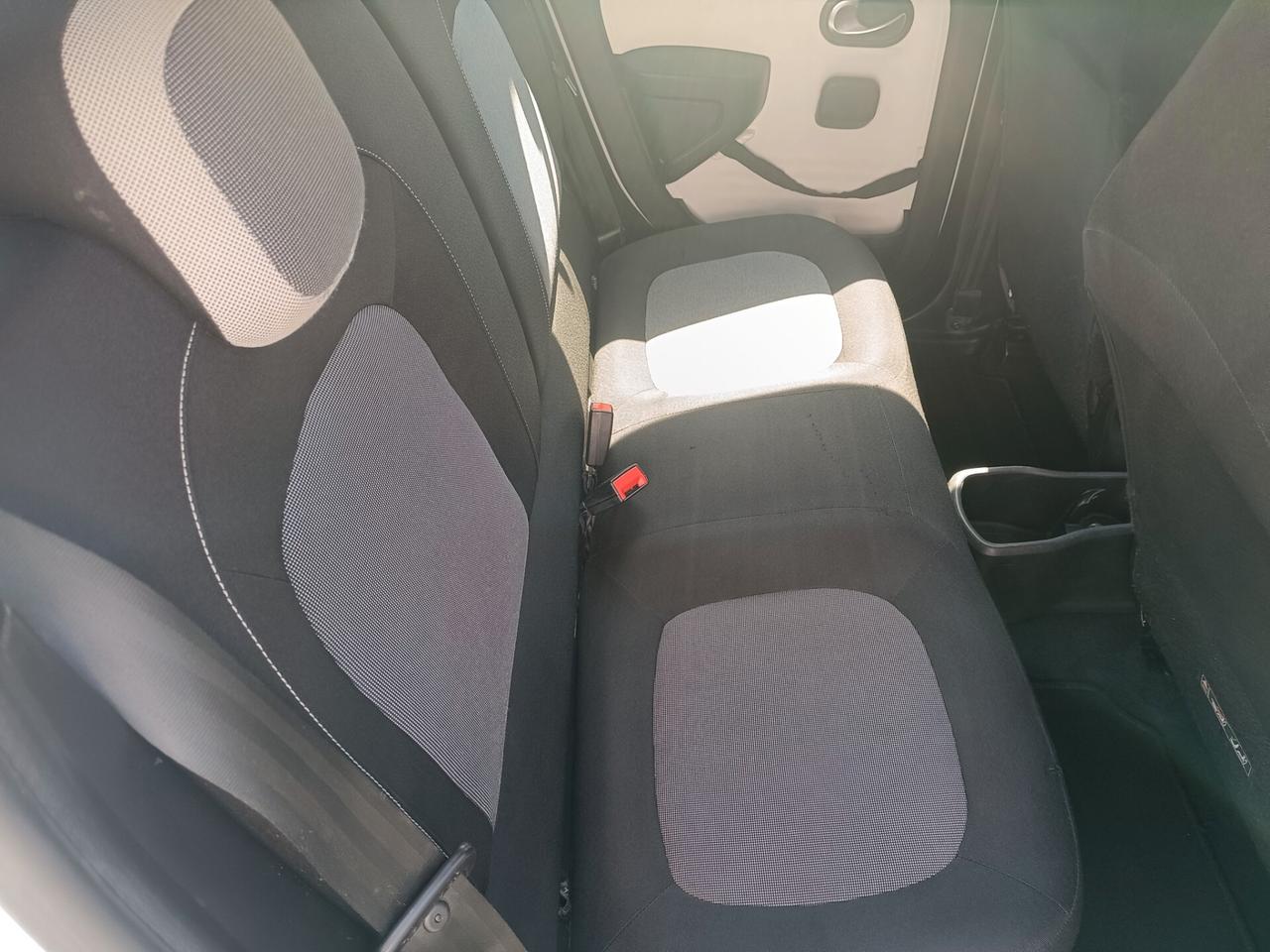 Renault Twingo SCe Lovely