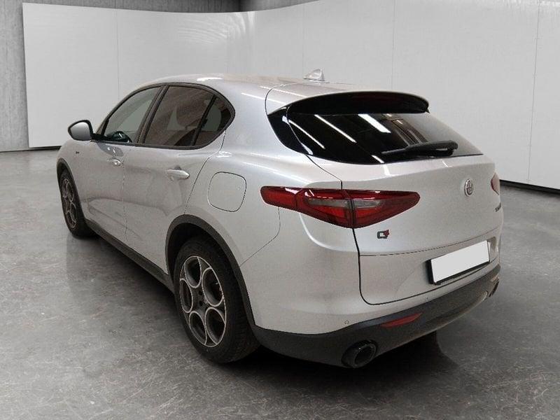 Alfa Romeo Stelvio 2.2 t Sprint Q4 190cv auto