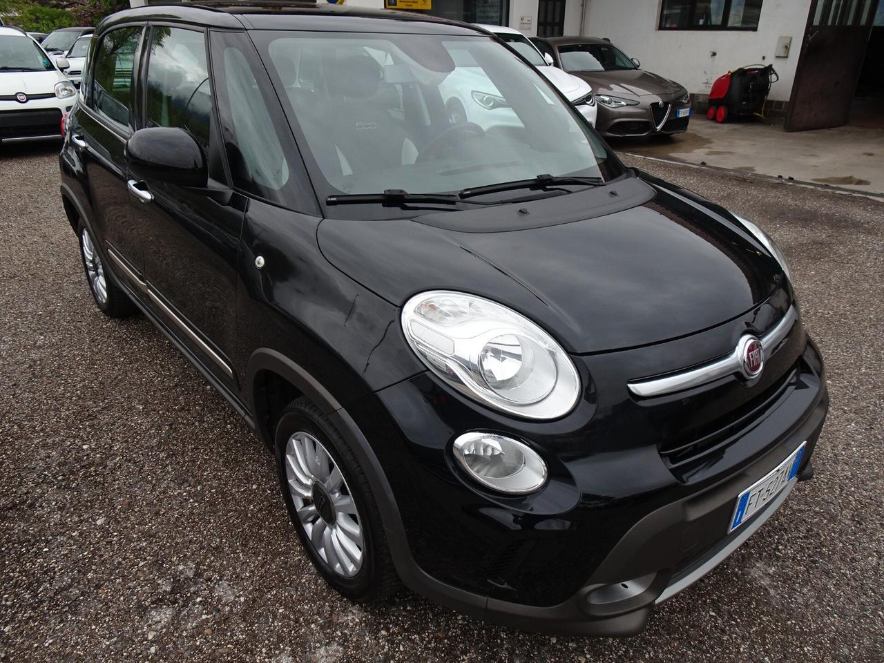 Fiat 500L 1.6 Multijet 120 CV Cross