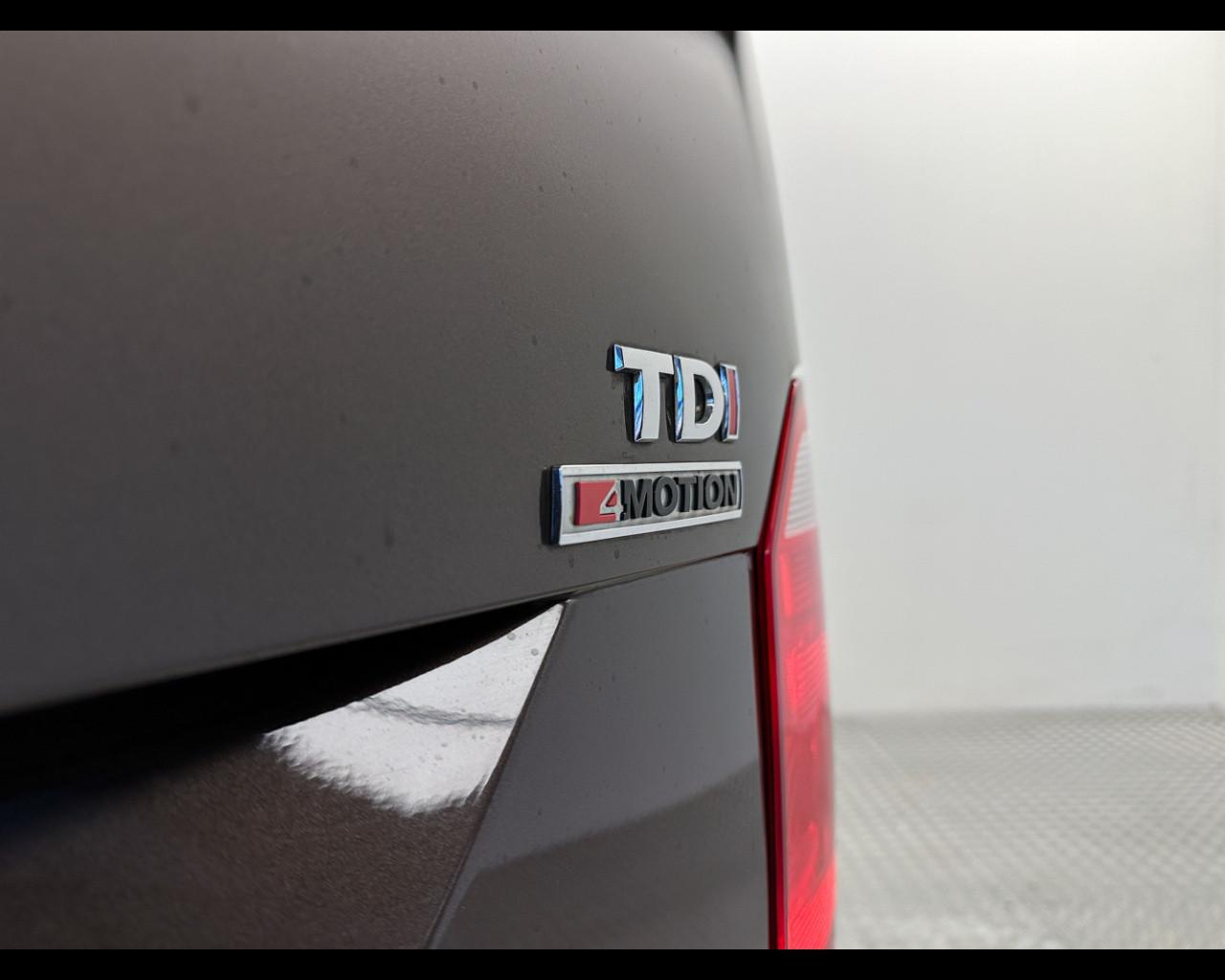 VOLKSWAGEN Multivan 6ª '15-'24 - Multivan 2.0 TDI 150CV 4Motion Comfort