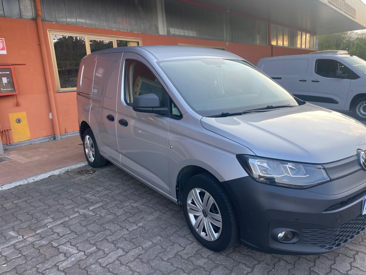Volkswagen Caddy 2.0 TDI 122 CV 4Motion Furgone Business