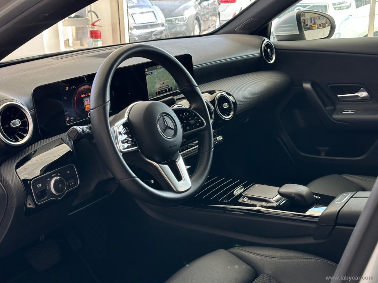 MERCEDES-BENZ A 180 d Automatic Business