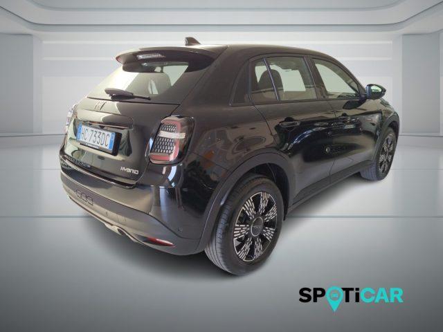 FIAT 600 Hybrid 110 CV DCT MHEV Icon