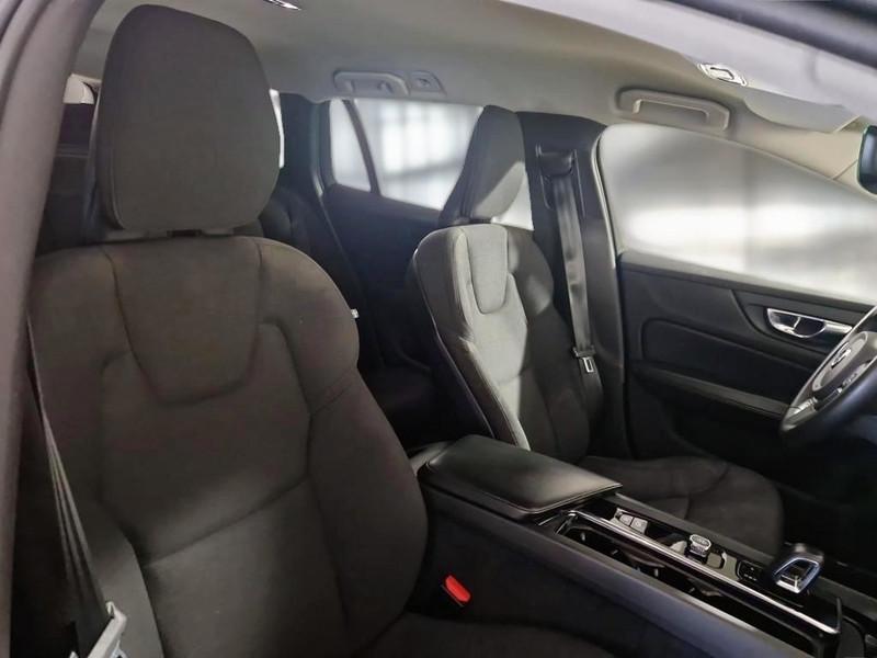 VOLVO V60 B4 D Momentum Business Pro Autom. MY22 WAGON