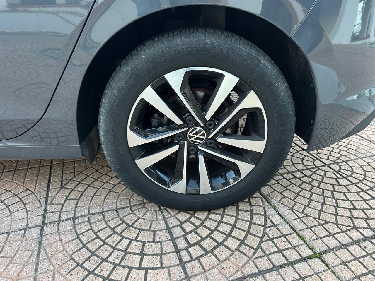 Volkswagen Golf 2.0 TDI 150 CV DSG SCR UNITED