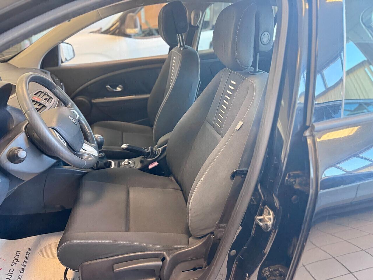 Renault Megane 1.5 dCi 110CV Attractive